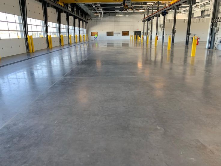 How Heavy Foot Traffic Affects Commercial Concrete Surfaces